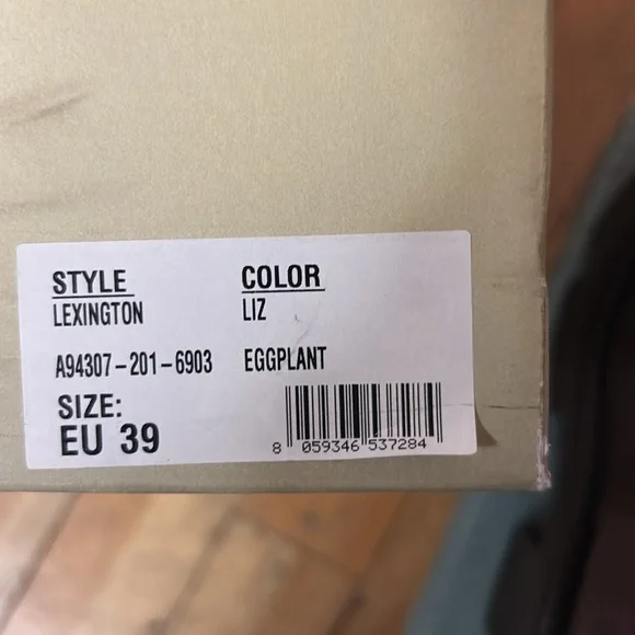 A.S.98 plum Leather Tall Boots with back buckle detail. Soft and comfy. New. - Picture 5 of 5